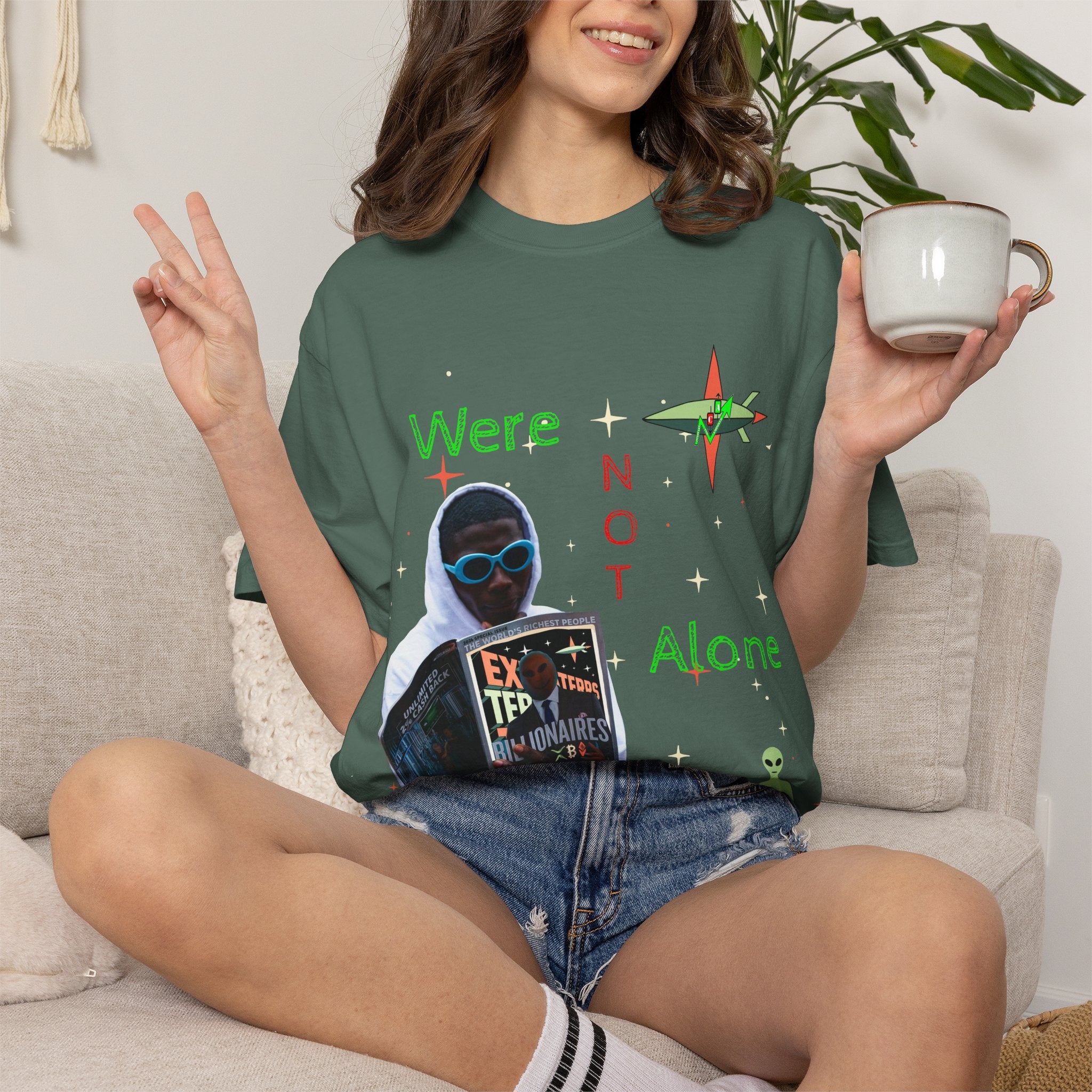 Extraterrestrial Traders Crypto T-Shirt — "We're Not Alone" Alien Graphic Tee